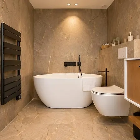 The Riviera Pearl 3 Master Bedrooms Sea View Apartamento *